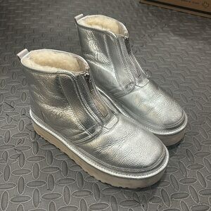 Ugg Neumel Platform Zip Classic Women's Boots